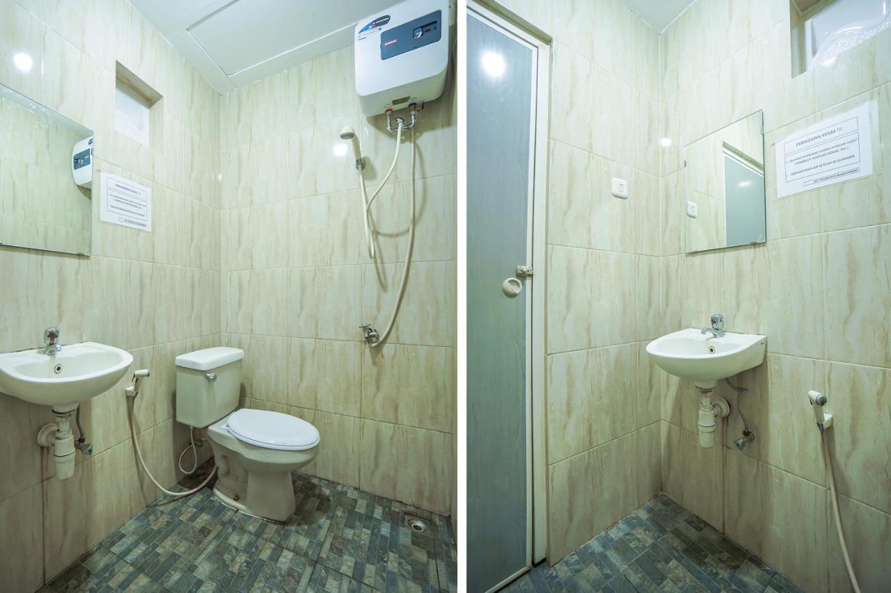 Super Oyo 2639 Oxy Townhouse Hotell Manado Exteriör bild